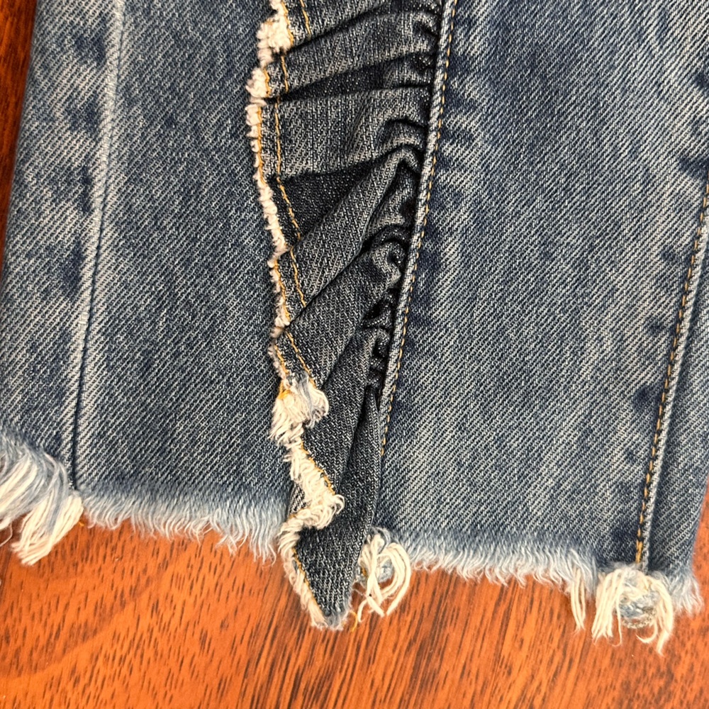 Carmar Two-Tone Light Blue Straight Leg Jeans with Frayed Trim - Picture 8 of 13